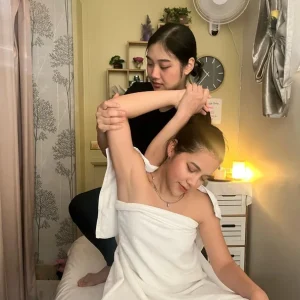 Traditional Thai massage with stretching in Cairns City